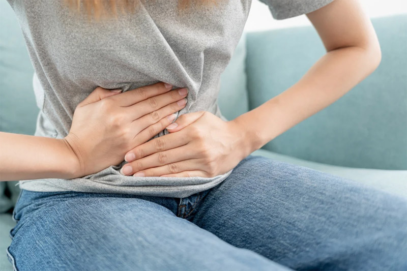 Factors that increase the likelihood of umbilical infection after abdominal surgery